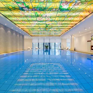 https://maritim-hotel-bremen.hotelsinbremen.net