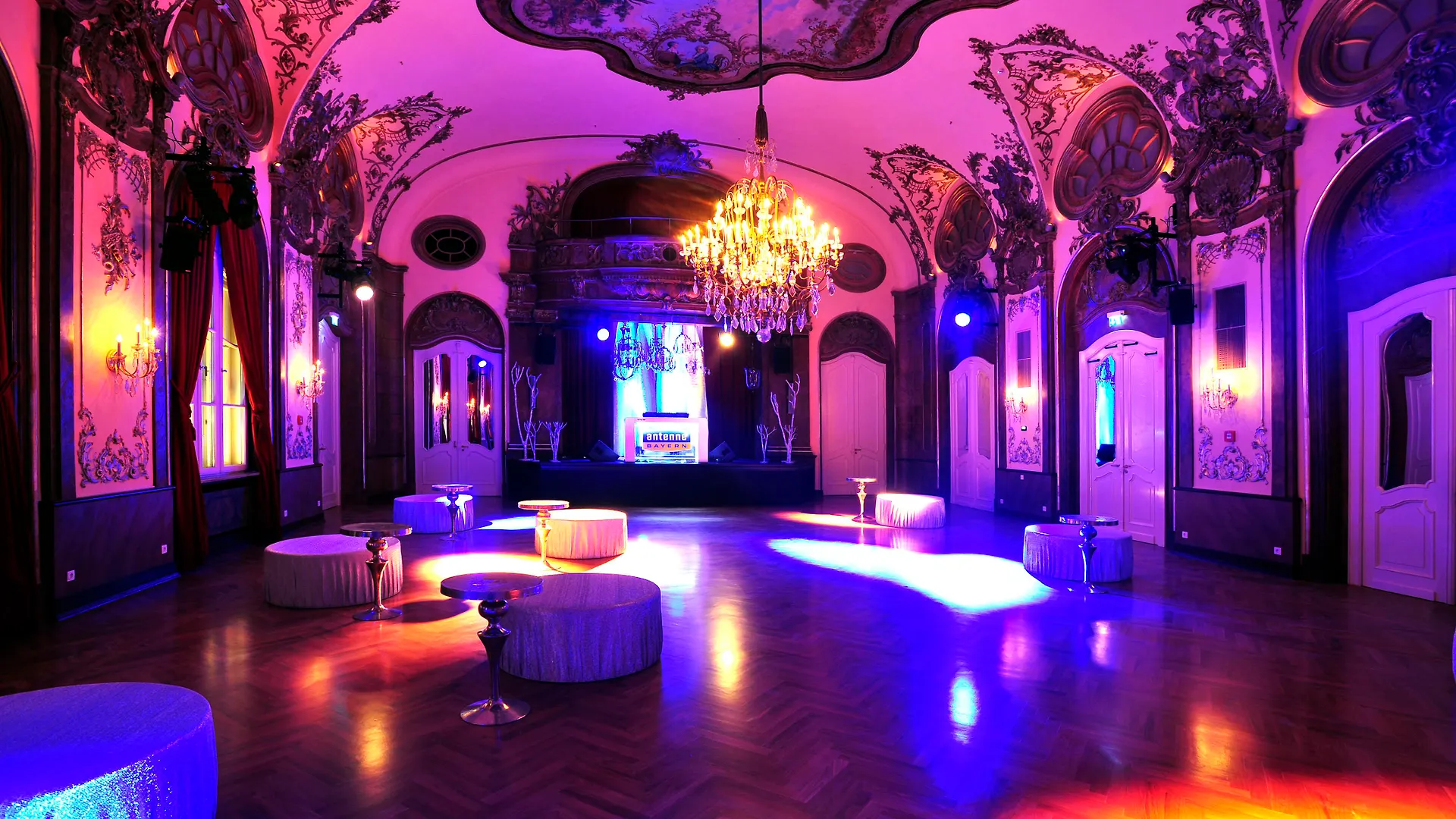 Hotel Deutsches Theater Stadtzentrum Monaco di Baviera 4*,  Germania